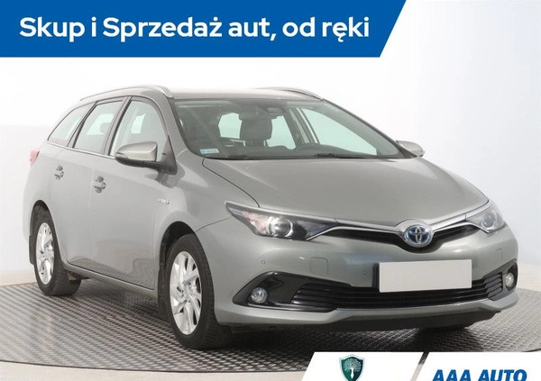 Toyota Auris cena 75000 przebieg: 98602, rok produkcji 2018 z Piekary Śląskie małe 172